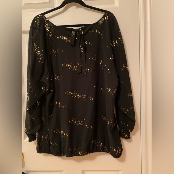 Black Chiffon Plus Blouse with sparkly gold details - Picture 5 of 8